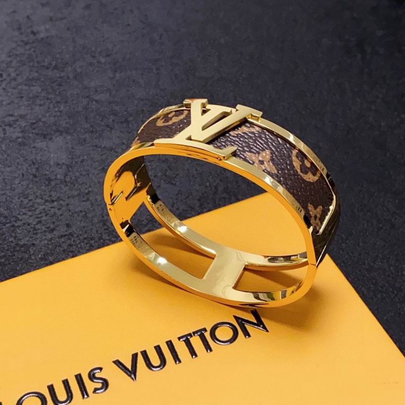 LV Bracelet 03lyr128